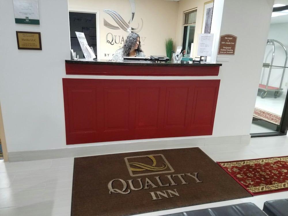 Quality Inn Toledo  Kültér fotó