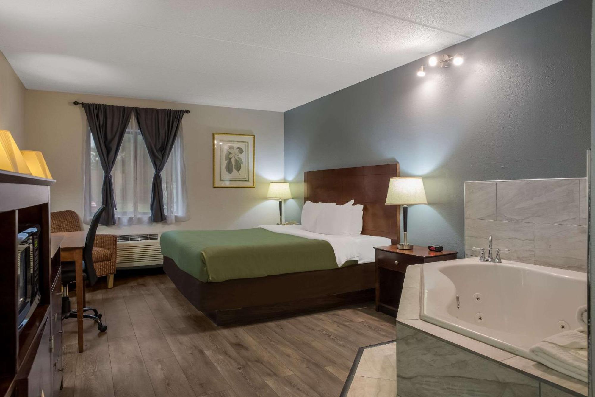 Quality Inn Toledo  Kültér fotó