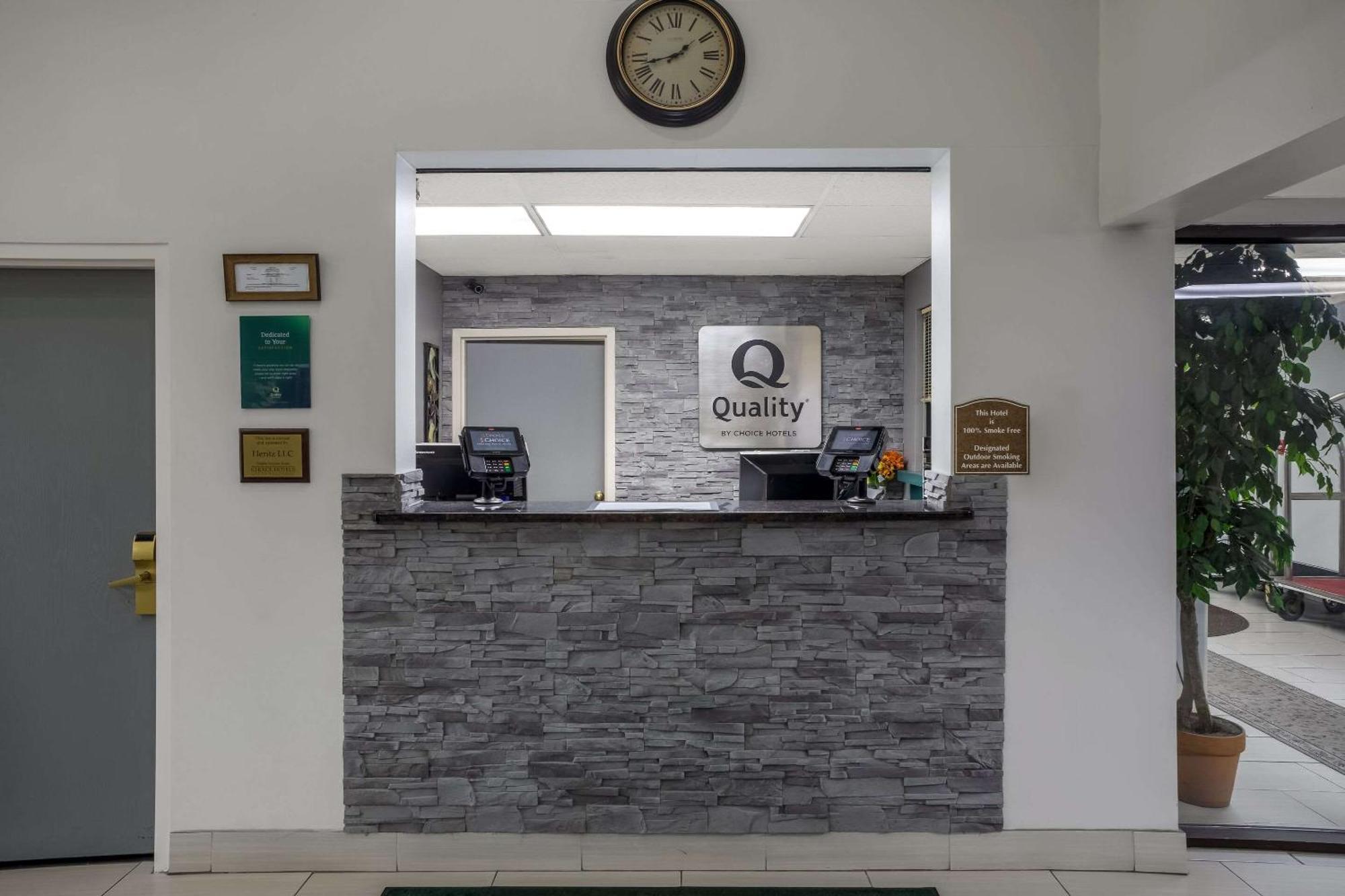 Quality Inn Toledo  Kültér fotó