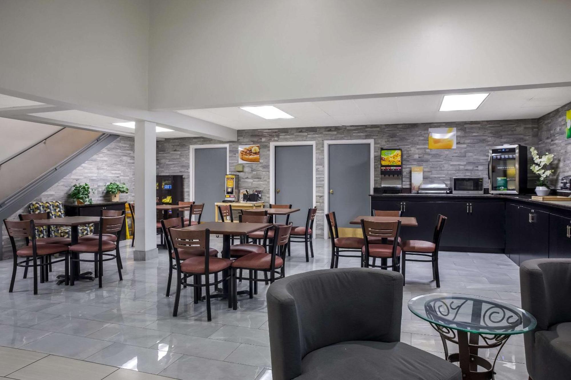 Quality Inn Toledo  Kültér fotó